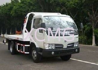 Duurzame 6 Wrecker-van de Slepenton Vrachtwagen, Flatbed Vrachtwagen van de Analyseterugwinning voor Reddingsvoorwaarden